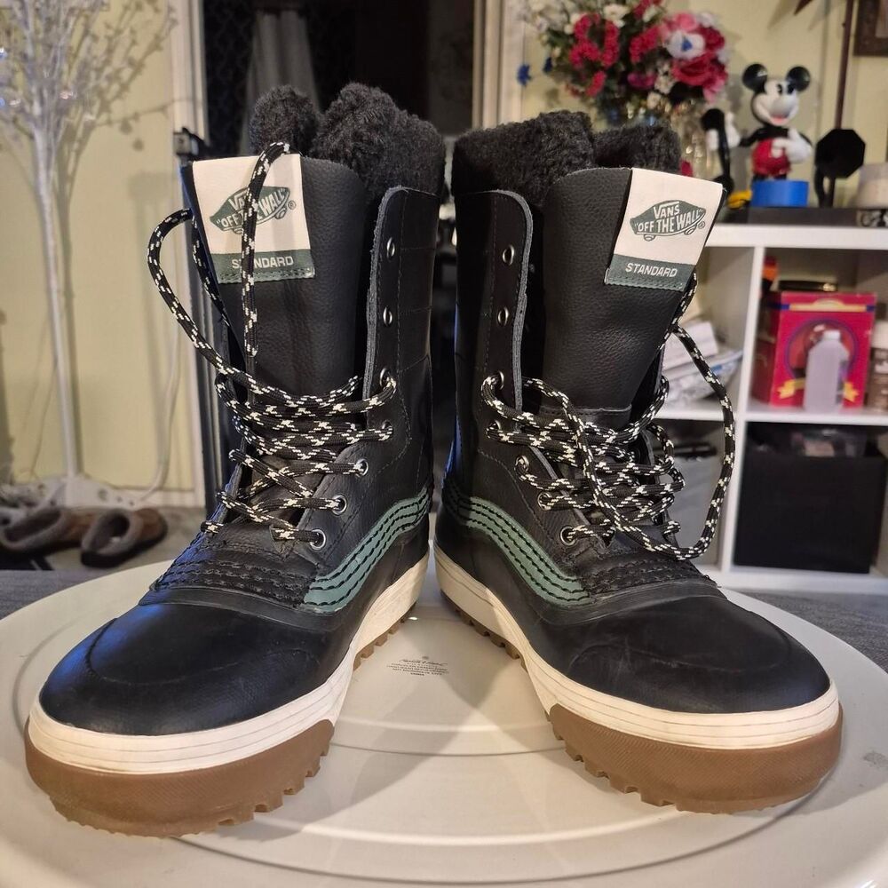 Vans Women's multi Boots